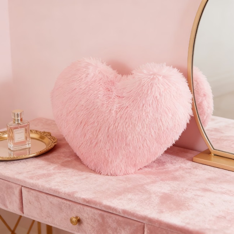 Pink Heart Shaped Pillow 30x40 - Home Decor Aesthetic Pinterest ulasan dan harga