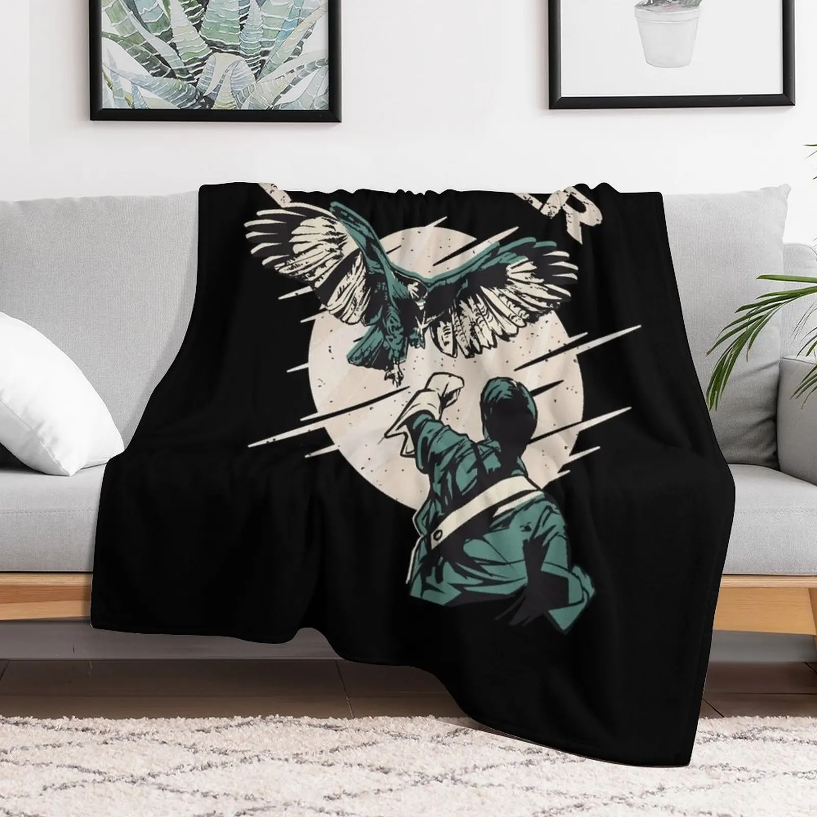 Falconry Bird landing on Falco - Home Decor Png ulasan dan harga